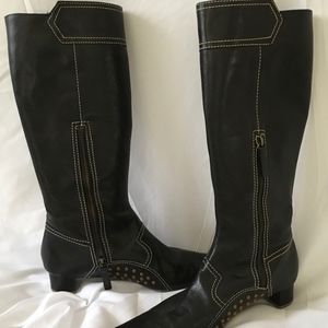 Tod's Brown Boots Size 10